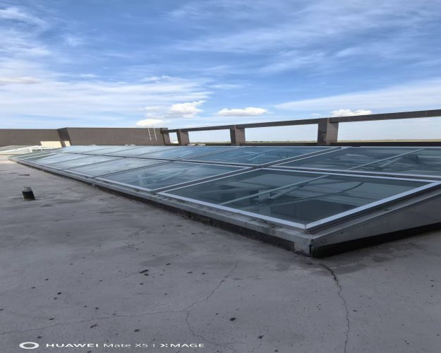 巴彥淖爾屋頂采光排煙天窗